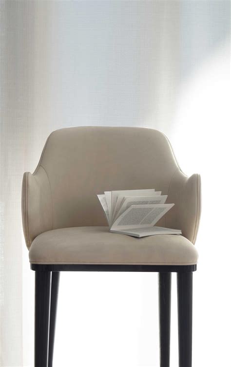 Diva XL Office Armchair .